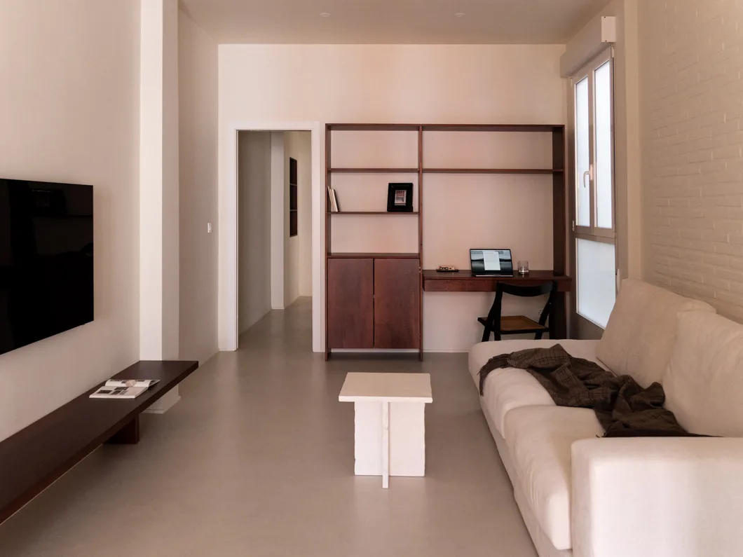Designing Stillness — apartment in Valencia